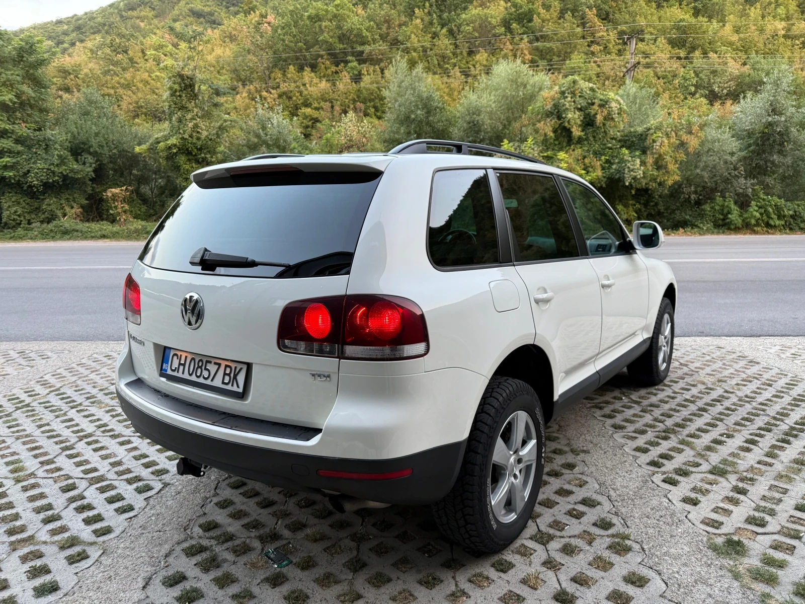 VW Touareg 2.5 TDI, снимка 4 - Автомобили и джипове - 55662481