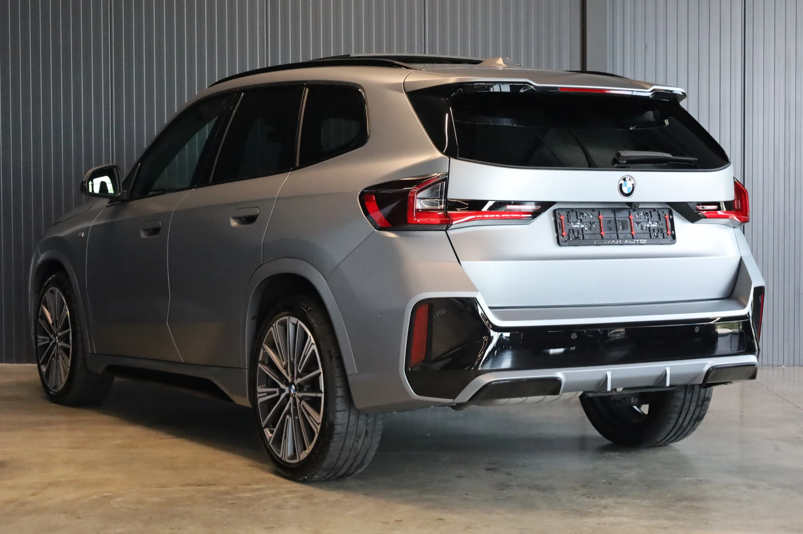 BMW X1 * M SPORT* XDRIVE* PANO* HARMAN/KARDON* 360* , снимка 6 - Автомобили и джипове - 55741538