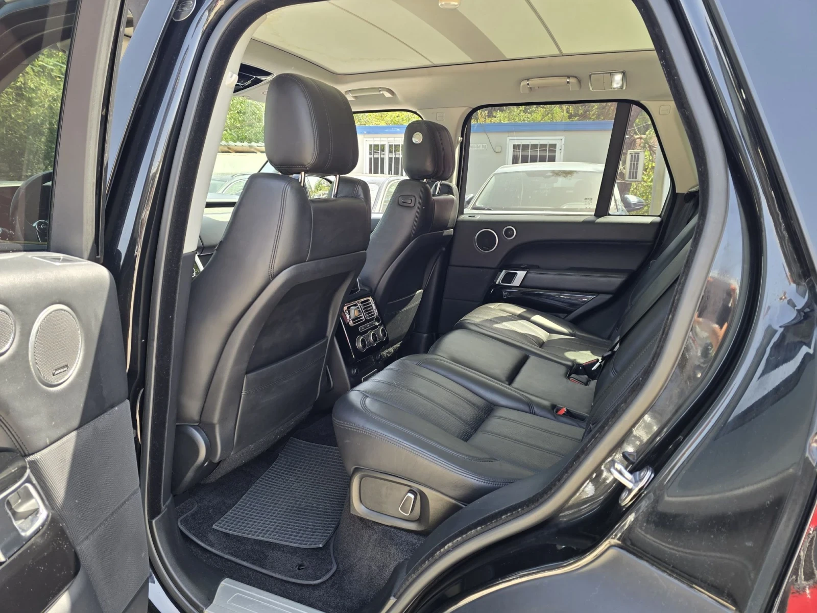 Land Rover Range rover Vogue 3.0D 250к.с Full, снимка 11 - Автомобили и джипове - 55885003