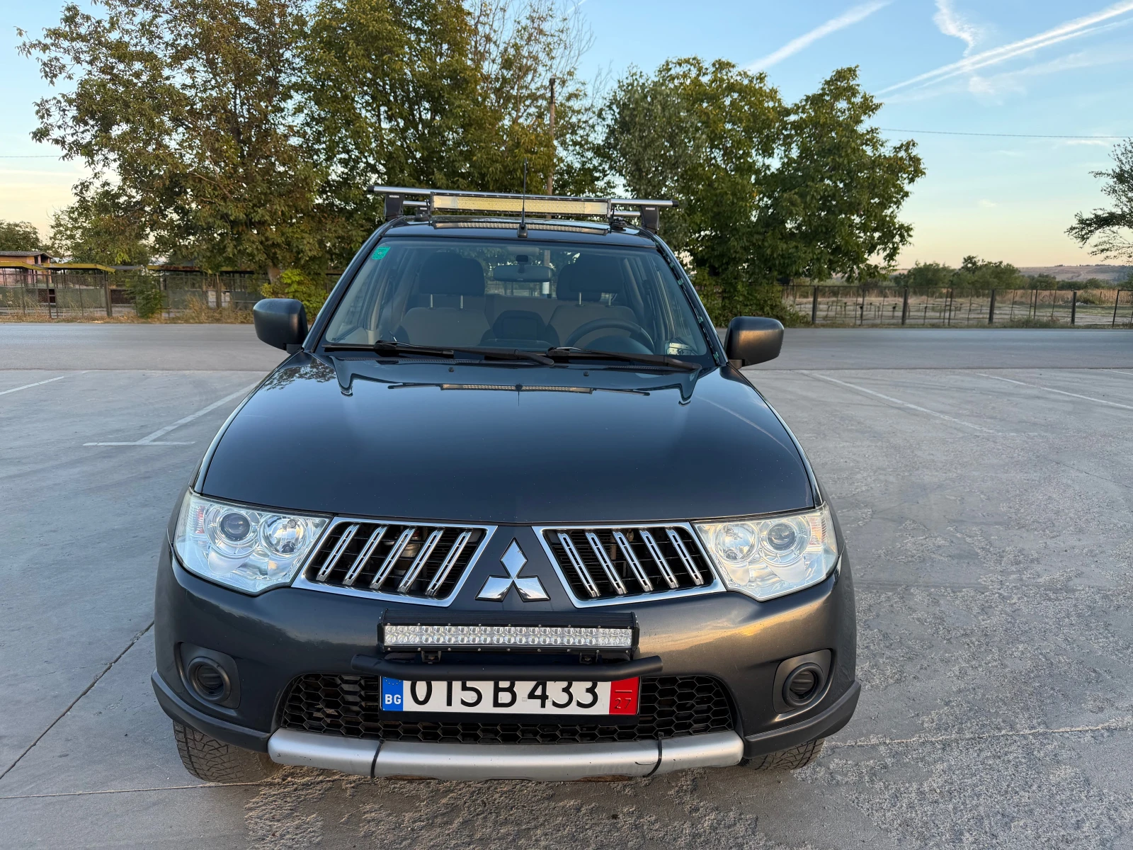 Mitsubishi L200 Ляв волан климатик 2011, снимка 2 - Автомобили и джипове - 56090339