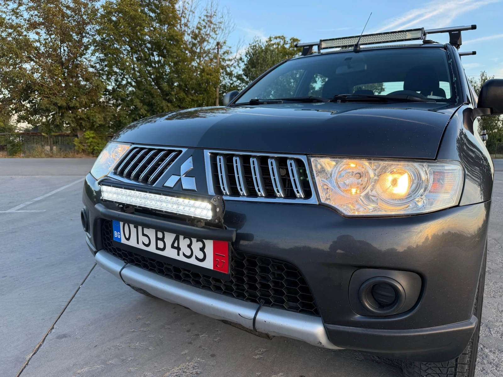 Mitsubishi L200 Ляв волан климатик 2011, снимка 9 - Автомобили и джипове - 56090339