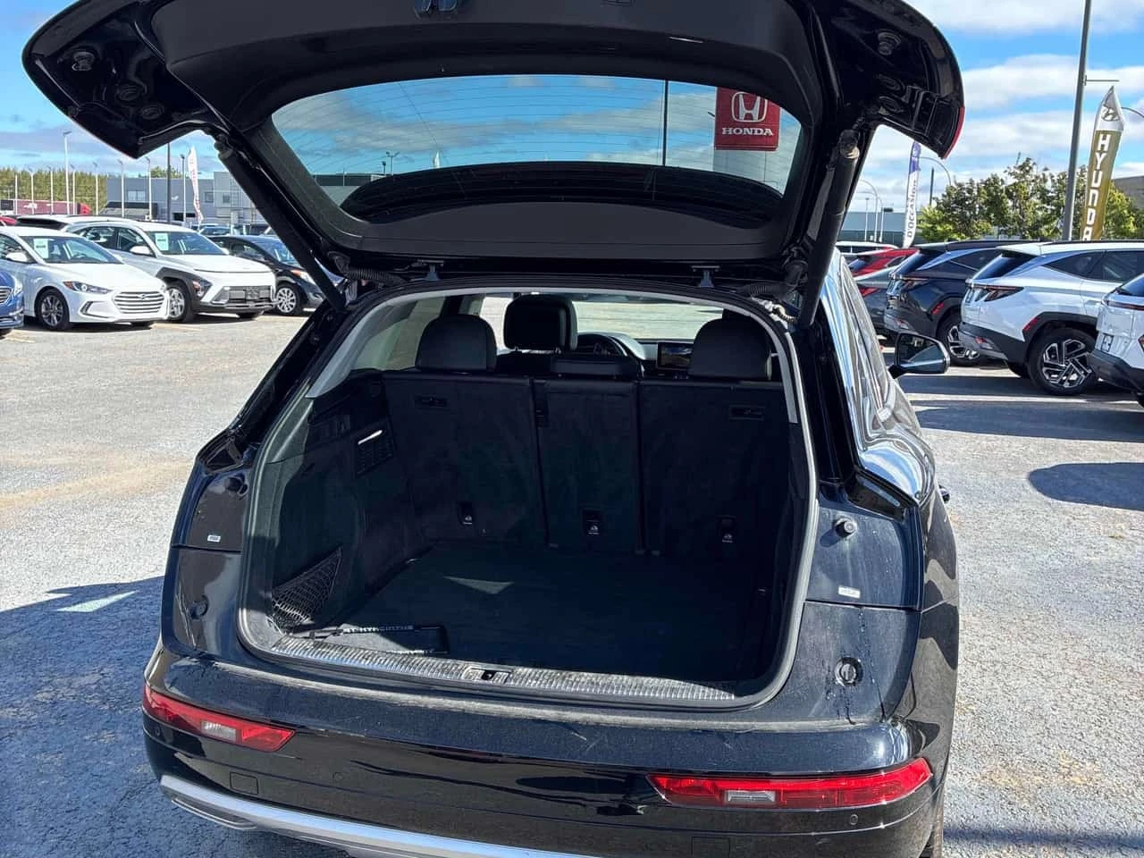 Audi Q5 / FULL DIGITAL / 360 / PANO / ОТ ПРЕДСТАВИТЕЛСТВО, снимка 6 - Автомобили и джипове - 56168509