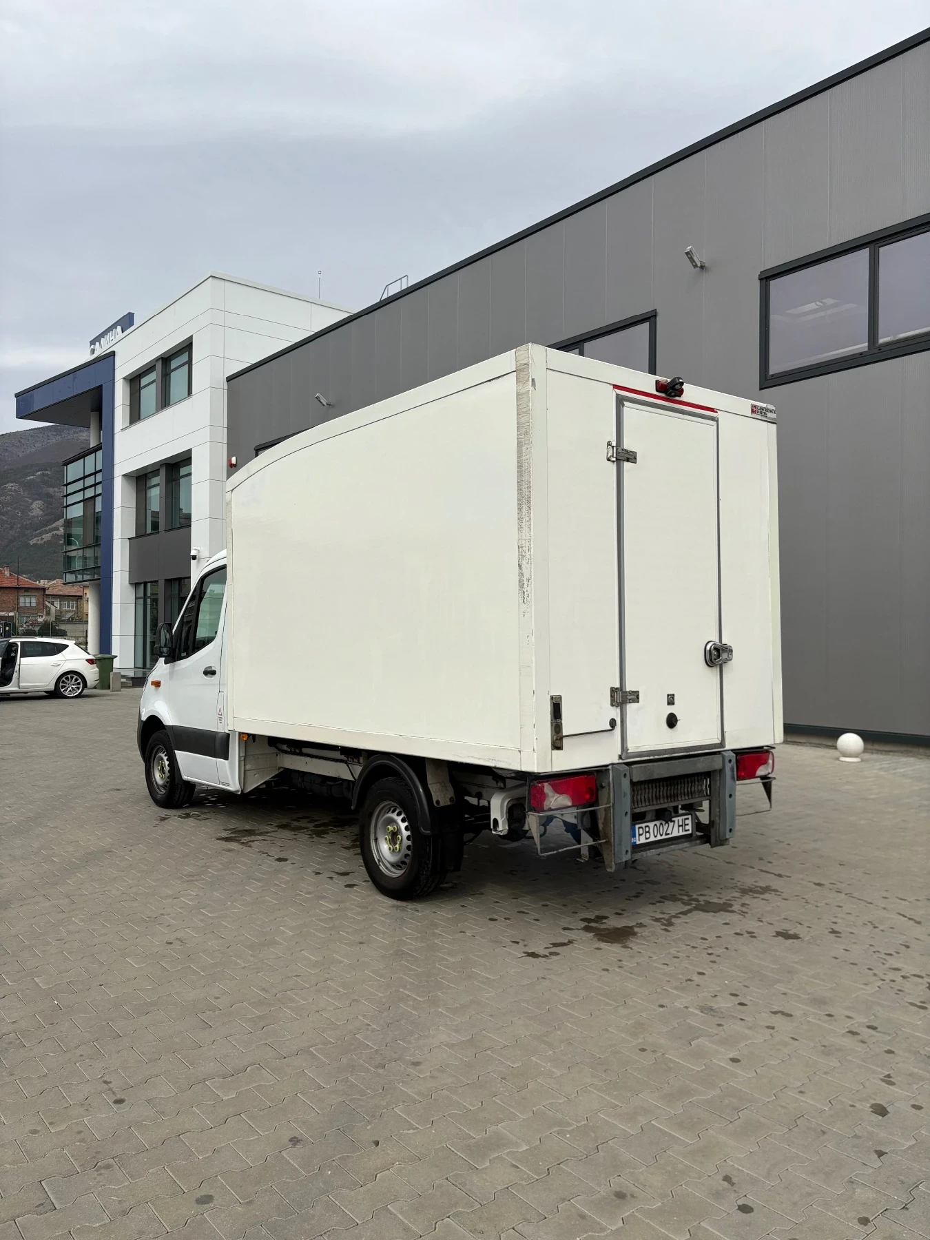 Mercedes-Benz Sprinter Автоматик Евро 6 - изображение 5