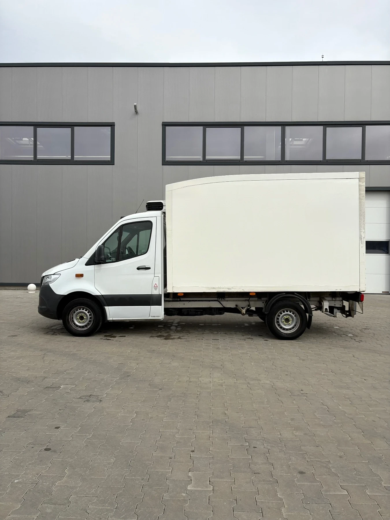 Mercedes-Benz Sprinter Автоматик Евро 6 - изображение 4