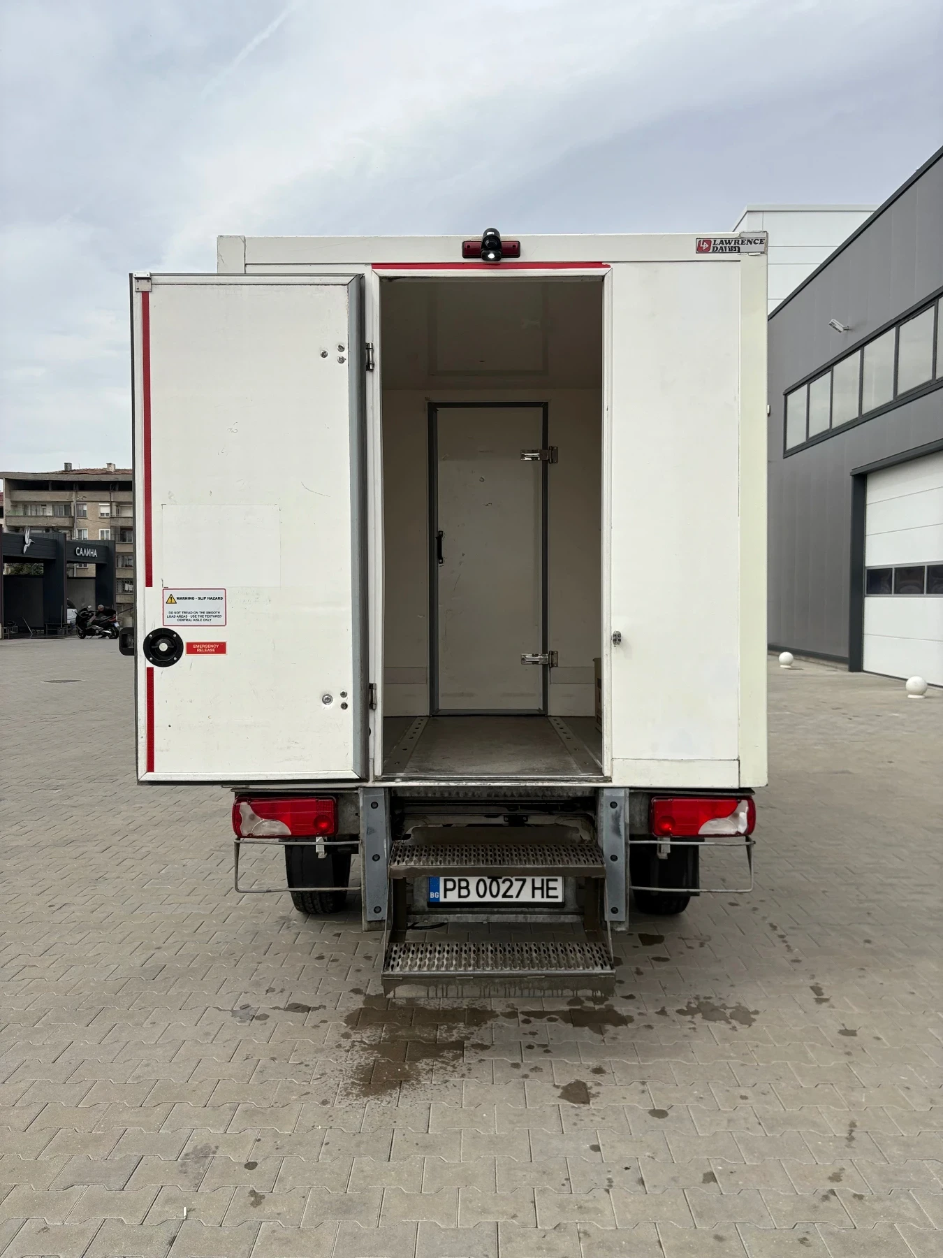 Mercedes-Benz Sprinter Автоматик Евро 6 - изображение 10