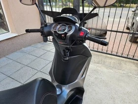 Piaggio Beverly 350ie, ABS-ASR, Sport Touring!, снимка 10