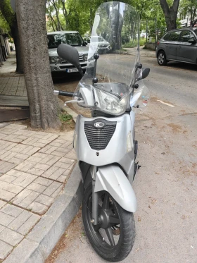 ������ Kymco People