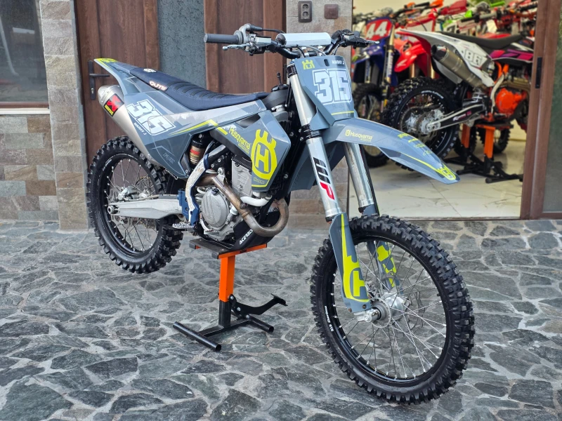 Husqvarna FC 350* СТАРТЕР* 2 РЕЖИМА* ТРАКШЪН КОНТРОЛ* ЛИЗИНГ, снимка 3 - Мотоциклети и мототехника - 52871644
