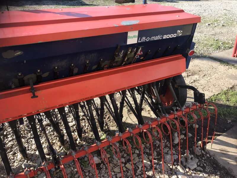 Сеялка Amazone D7////3 mt., снимка 13 - Селскостопанска техника - 53028635