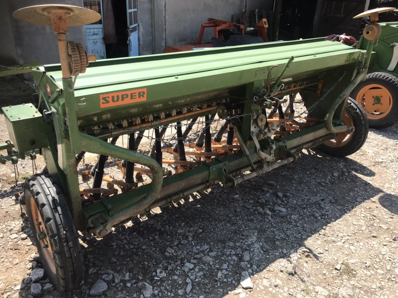 Сеялка Amazone D7////3 mt., снимка 3 - Селскостопанска техника - 53028635