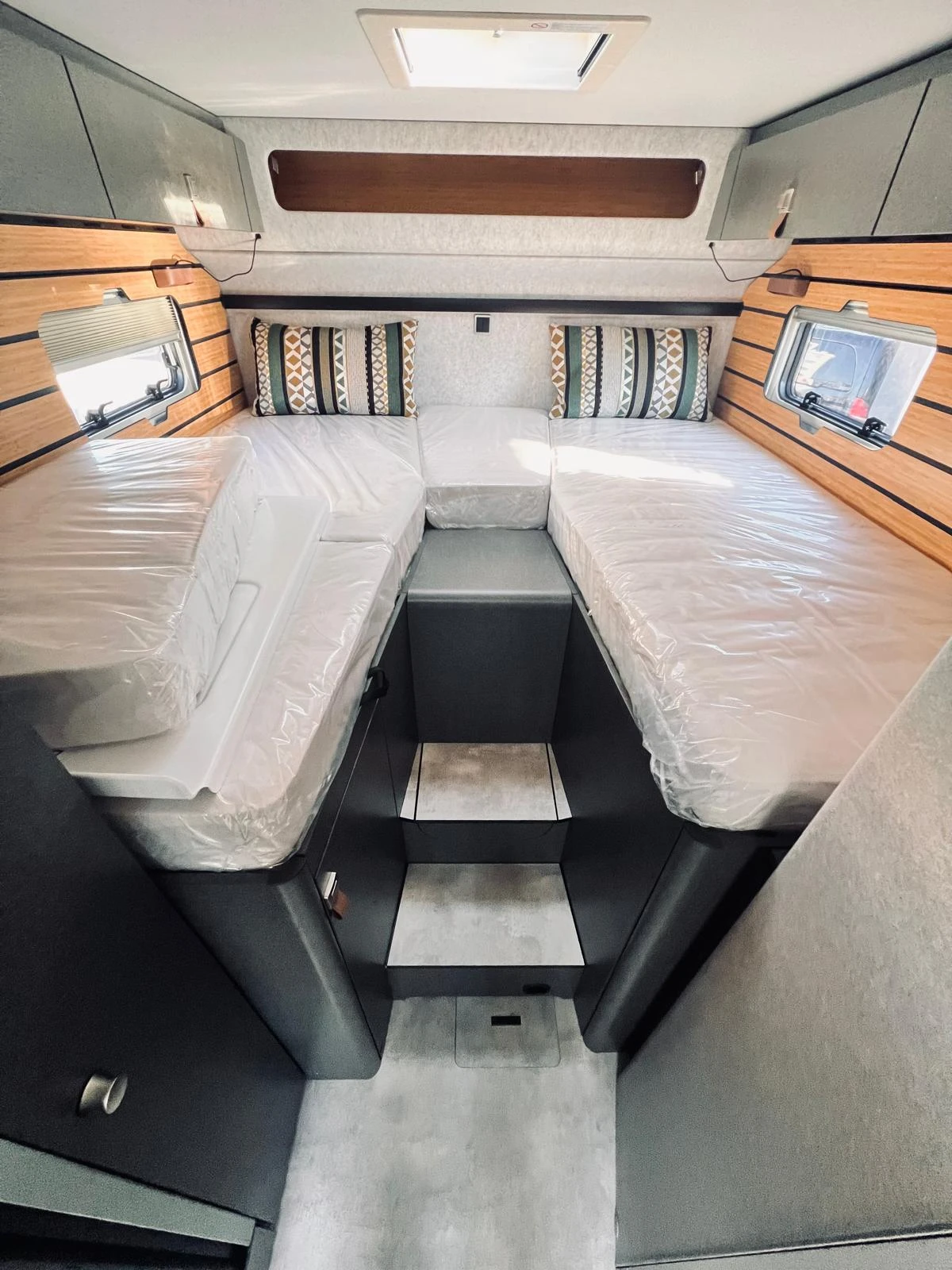  HYMER / ERIBA 4X4 MLT CrossOver 3500 . | Mobile.bg   13