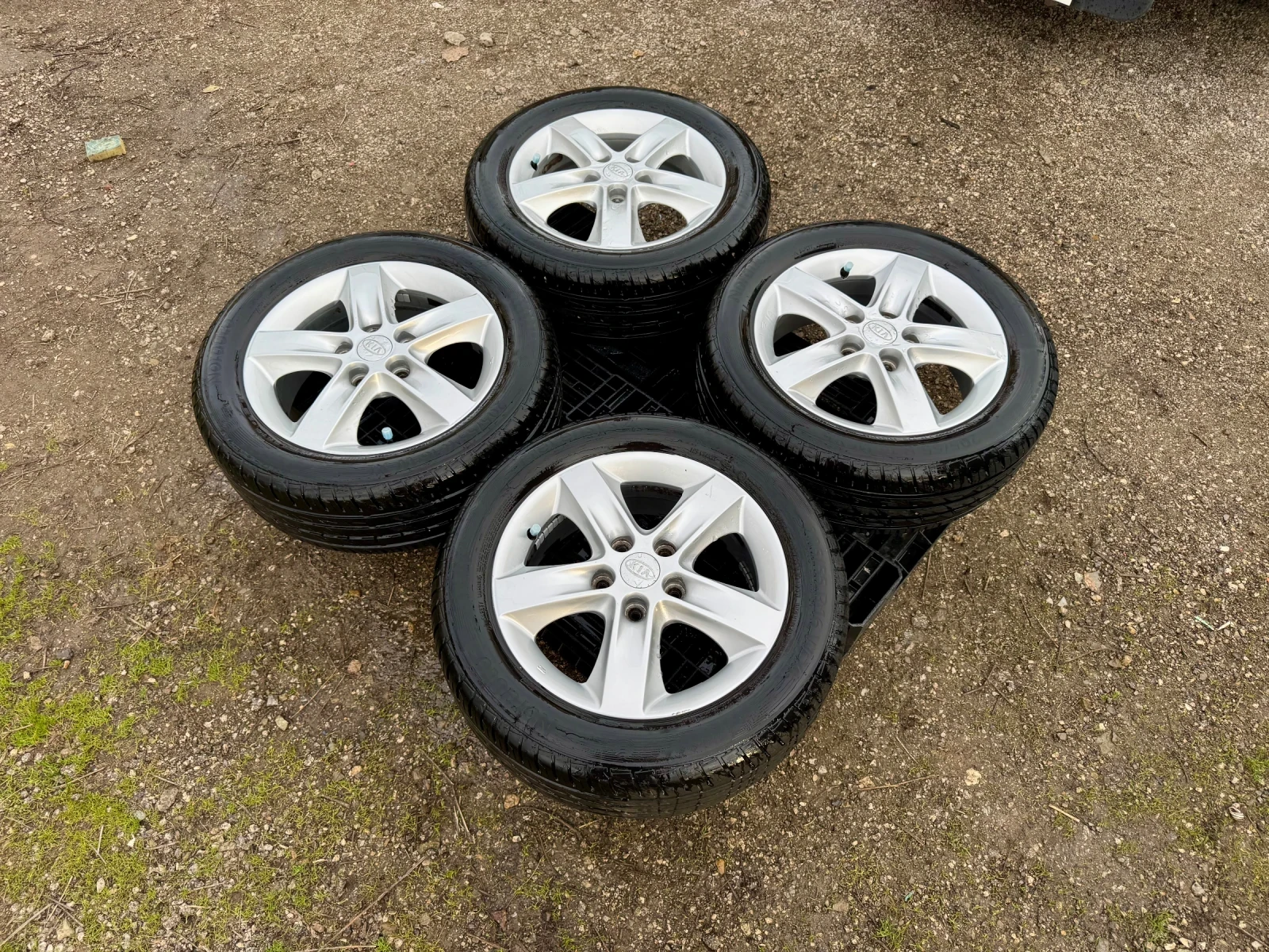 ���� � ������ 205/55R16 �� Kia Ceed | Mobile.bg � ����������� 3