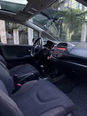 Honda Jazz 1.4i Exclusive ШВЕЙЦАРИЯ 100% РЕАЛЕН ВИДЕО ЛИЗИНГ, снимка 13