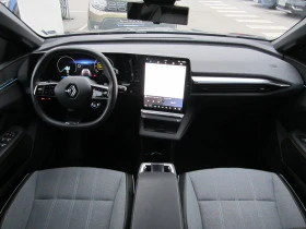 Renault Megane E-TECH TECHNO, снимка 8