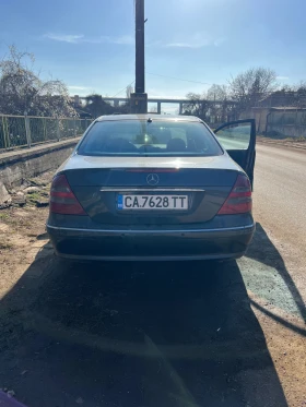 Mercedes-Benz E 320, снимка 7