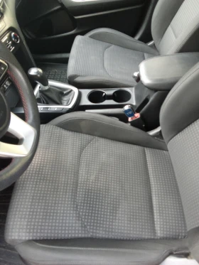 Kia Ceed | Mobile.bg    9