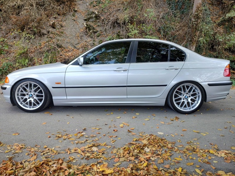 BMW 320 320i, снимка 4 - Автомобили и джипове - 43182436