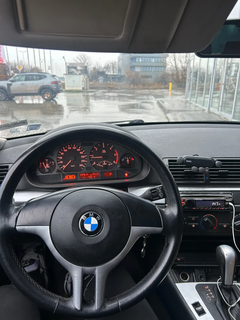 BMW 320, снимка 4 - Автомобили и джипове - 48430043