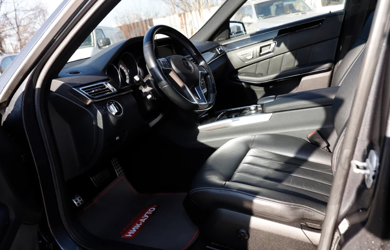 Mercedes-Benz E 400 4 MATIC AMG Paket, снимка 7 - Автомобили и джипове - 48626978