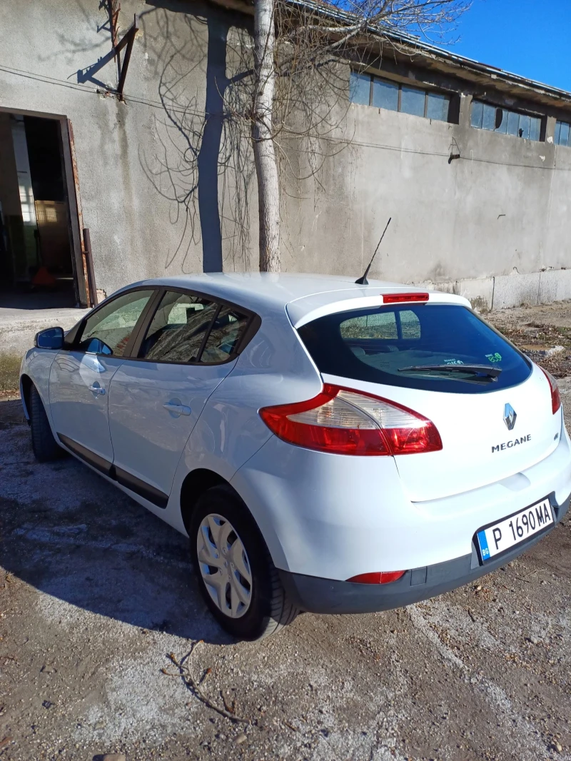 Renault Megane, снимка 6 - Автомобили и джипове - 48866195