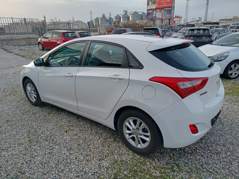 Hyundai I30 1.6 дизел , снимка 6 - Автомобили и джипове - 49511699