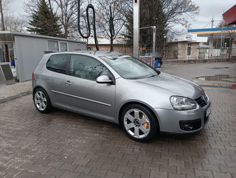 VW Golf, снимка 6 - Автомобили и джипове - 49537043