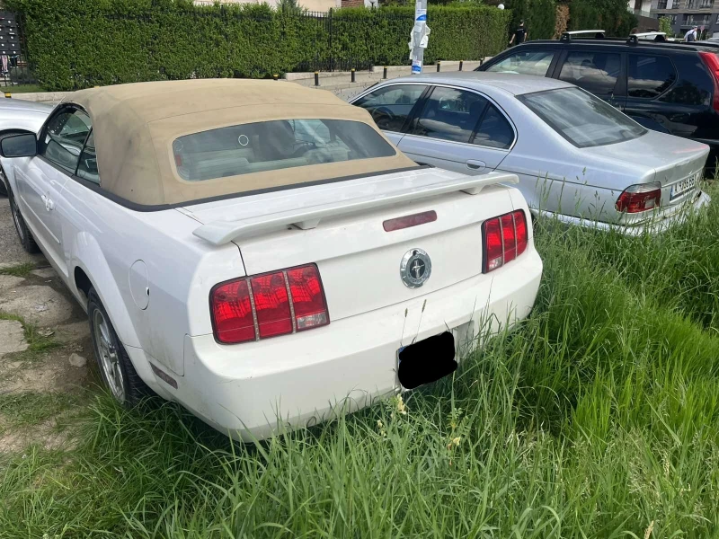 Ford Mustang, снимка 4 - Автомобили и джипове - 51610043