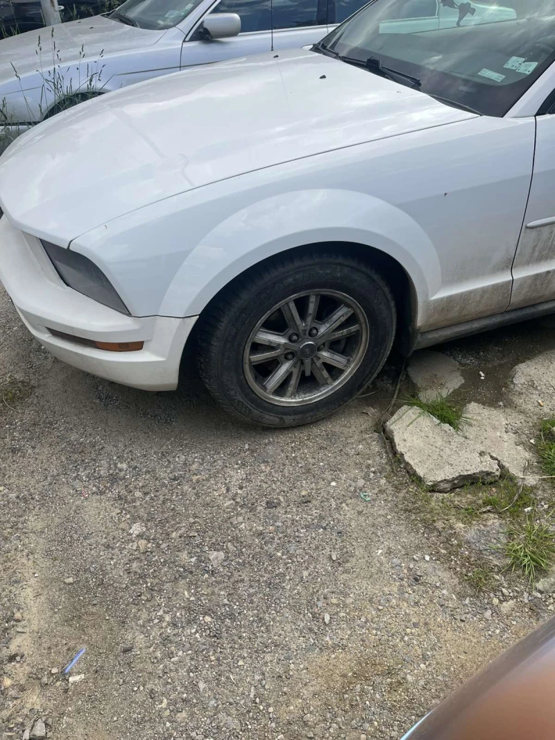 Ford Mustang, снимка 6 - Автомобили и джипове - 51610043