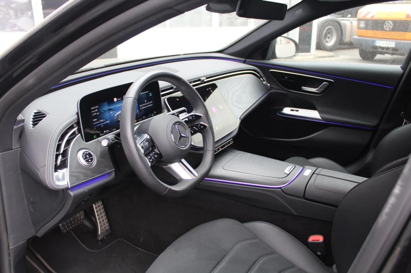 Mercedes-Benz E 220 d/ AMG/ NIGHT/ LED/ CAMERA/ KEYLESS/, снимка 6 - Автомобили и джипове - 51623863