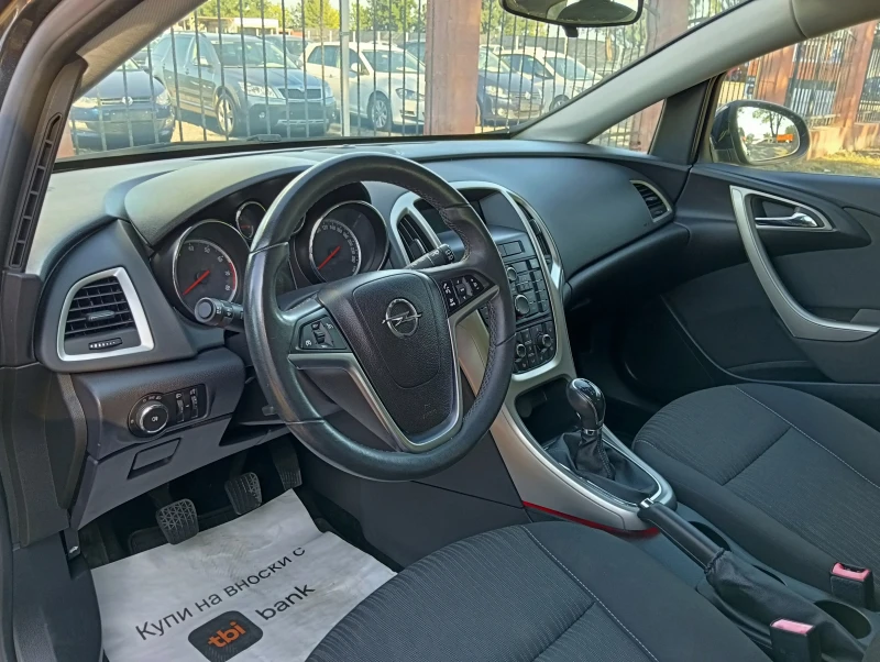 Opel Astra 1.4i, снимка 8 - Автомобили и джипове - 51624901