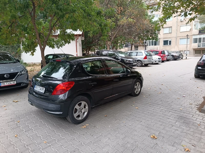 Peugeot 207 1.4i, снимка 5 - Автомобили и джипове - 52254236