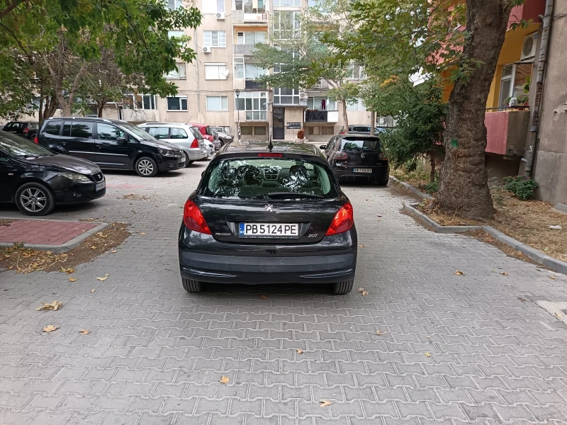 Peugeot 207 1.4i, снимка 6 - Автомобили и джипове - 52254236