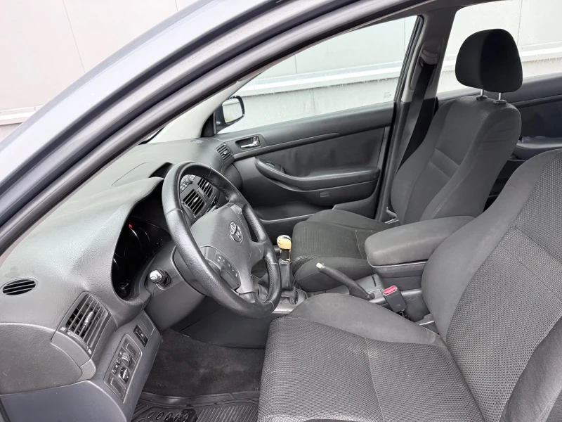 Toyota Avensis, снимка 7 - Автомобили и джипове - 52488415