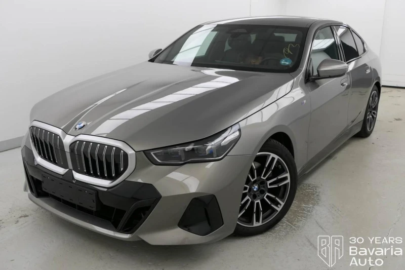 BMW 520 i M Sport Paket Steptronic - 87870 лв. / 44927.22 € - 88454495 1