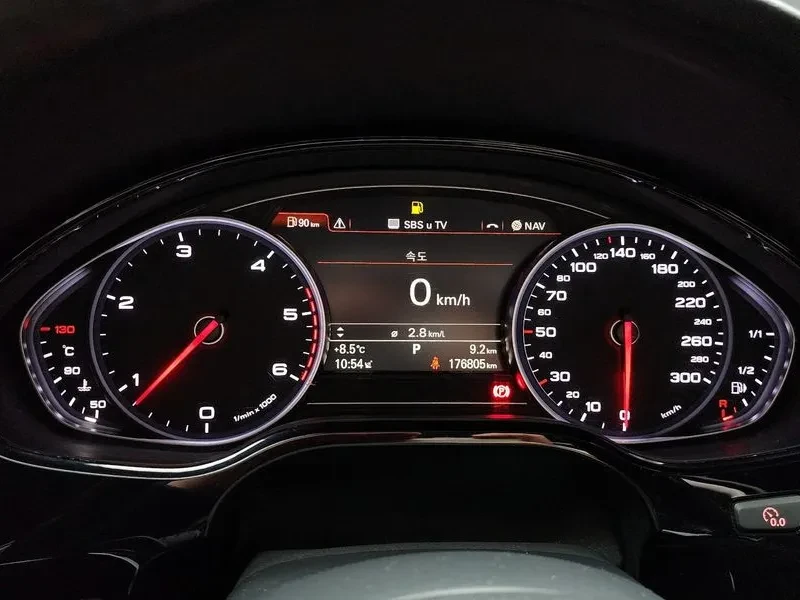 Audi A8 3.0 TDI Quattro, снимка 8 - Автомобили и джипове - 53285292