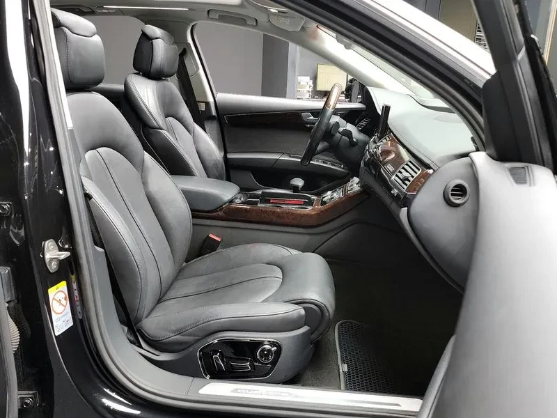 Audi A8 3.0 TDI Quattro, снимка 11 - Автомобили и джипове - 53285292