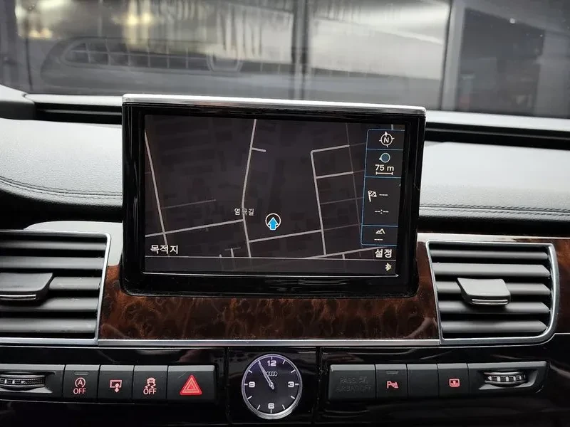 Audi A8 3.0 TDI Quattro, снимка 14 - Автомобили и джипове - 53285292