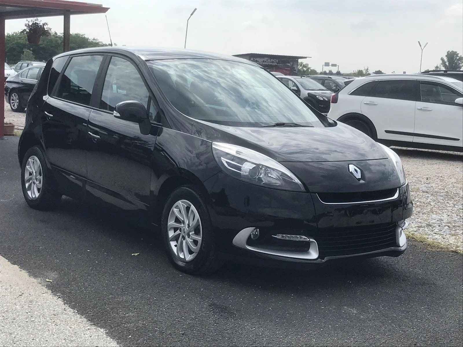 Renault Scenic 1,5dci XMOD - изображение 3