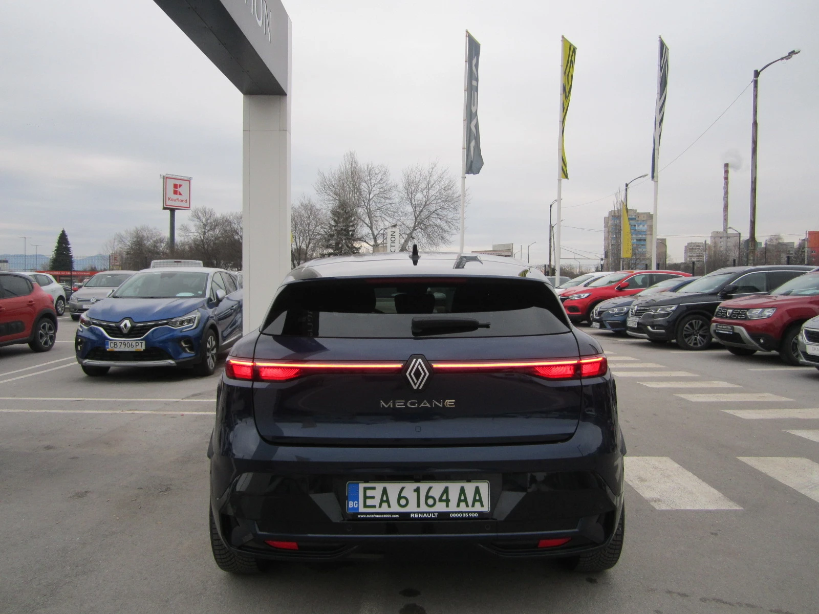 Renault Megane E-TECH TECHNO - изображение 4