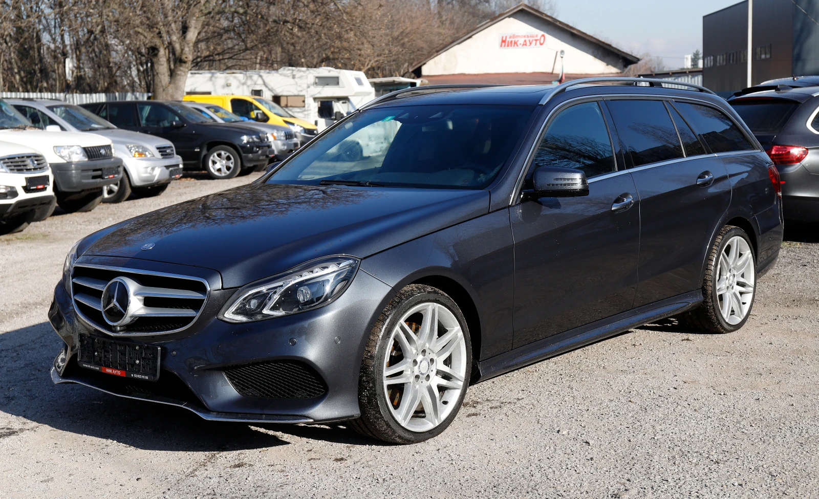 Mercedes-Benz E 400 4 MATIC AMG Paket - изображение 2