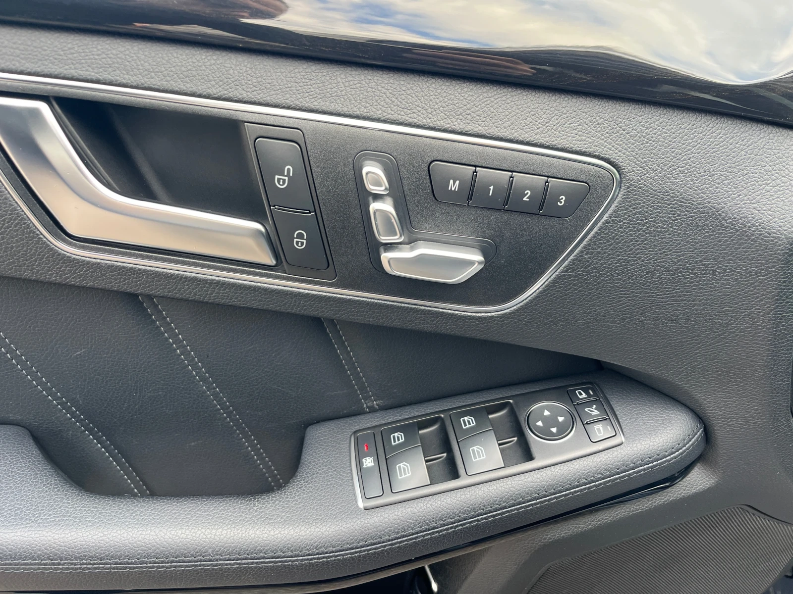 Mercedes-Benz E 400 4 MATIC AMG Paket | Mobile.bg   14