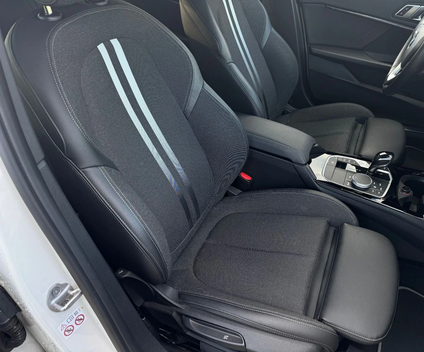 BMW 116 150HP/SPORT/NAVI/AMBI/KLESS/CAM/LED/533v - изображение 10