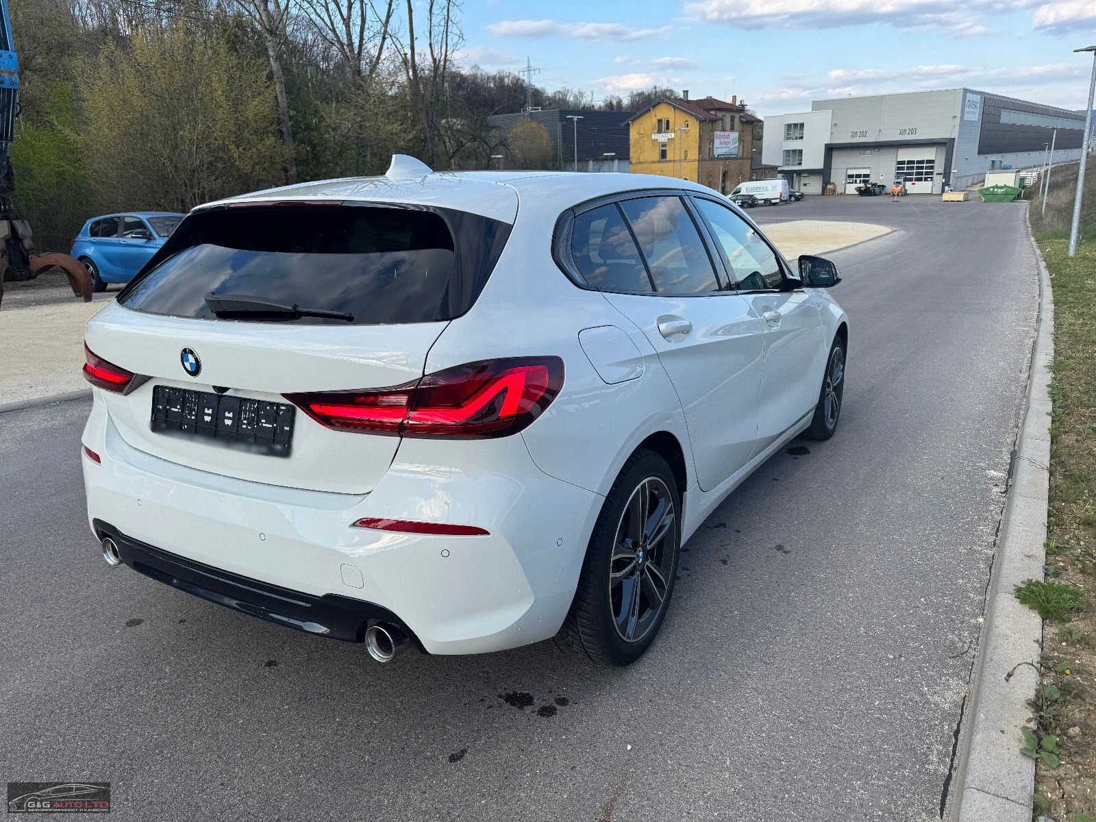 BMW 116 150HP/SPORT/NAVI/AMBI/KLESS/CAM/LED/533v - изображение 6