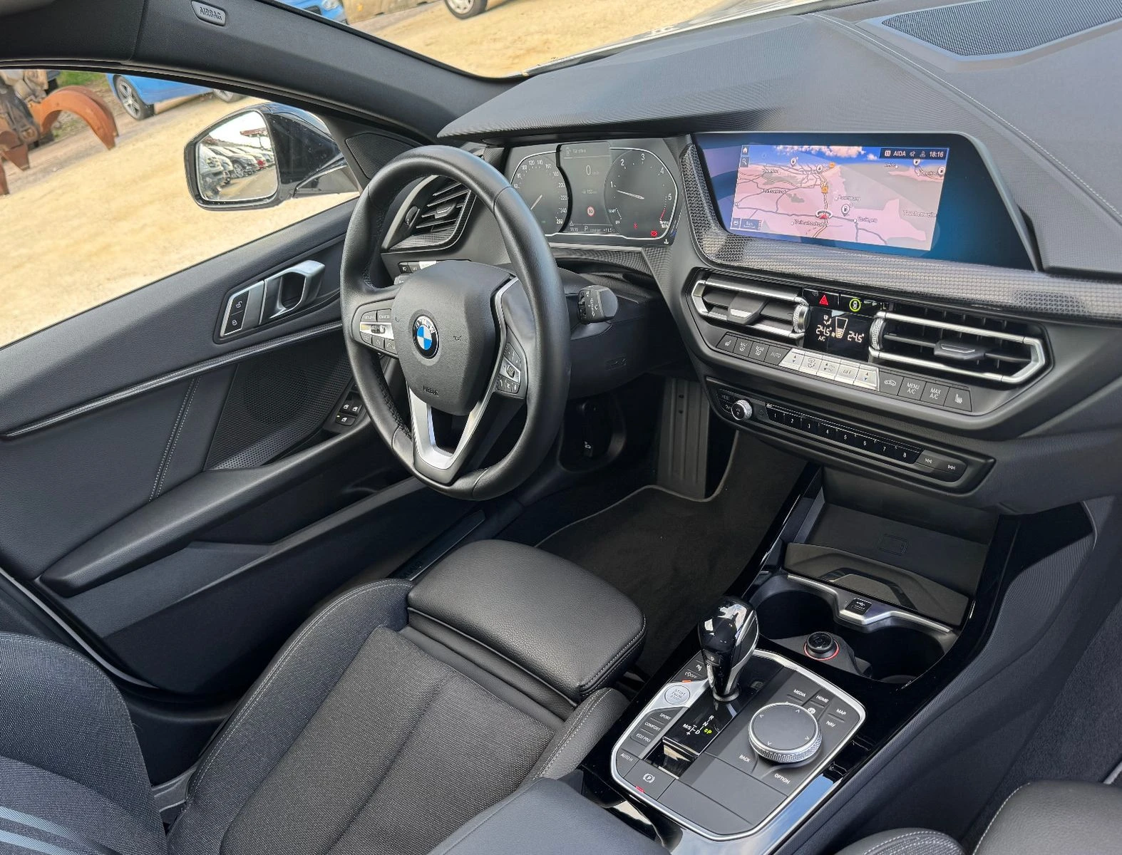 BMW 116 150HP/SPORT/NAVI/AMBI/KLESS/CAM/LED/533v - изображение 9