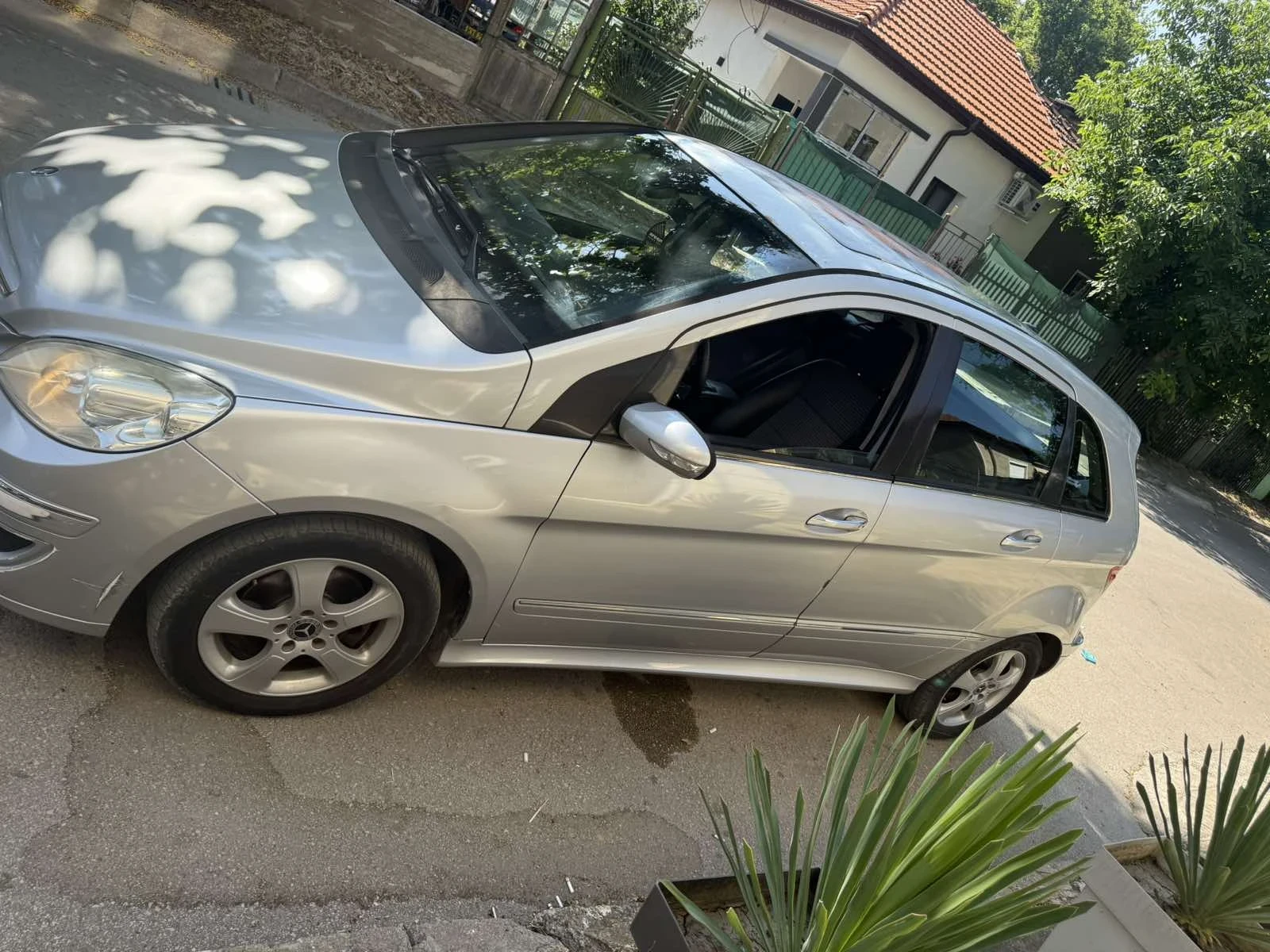 Mercedes-Benz B 200  - изображение 2