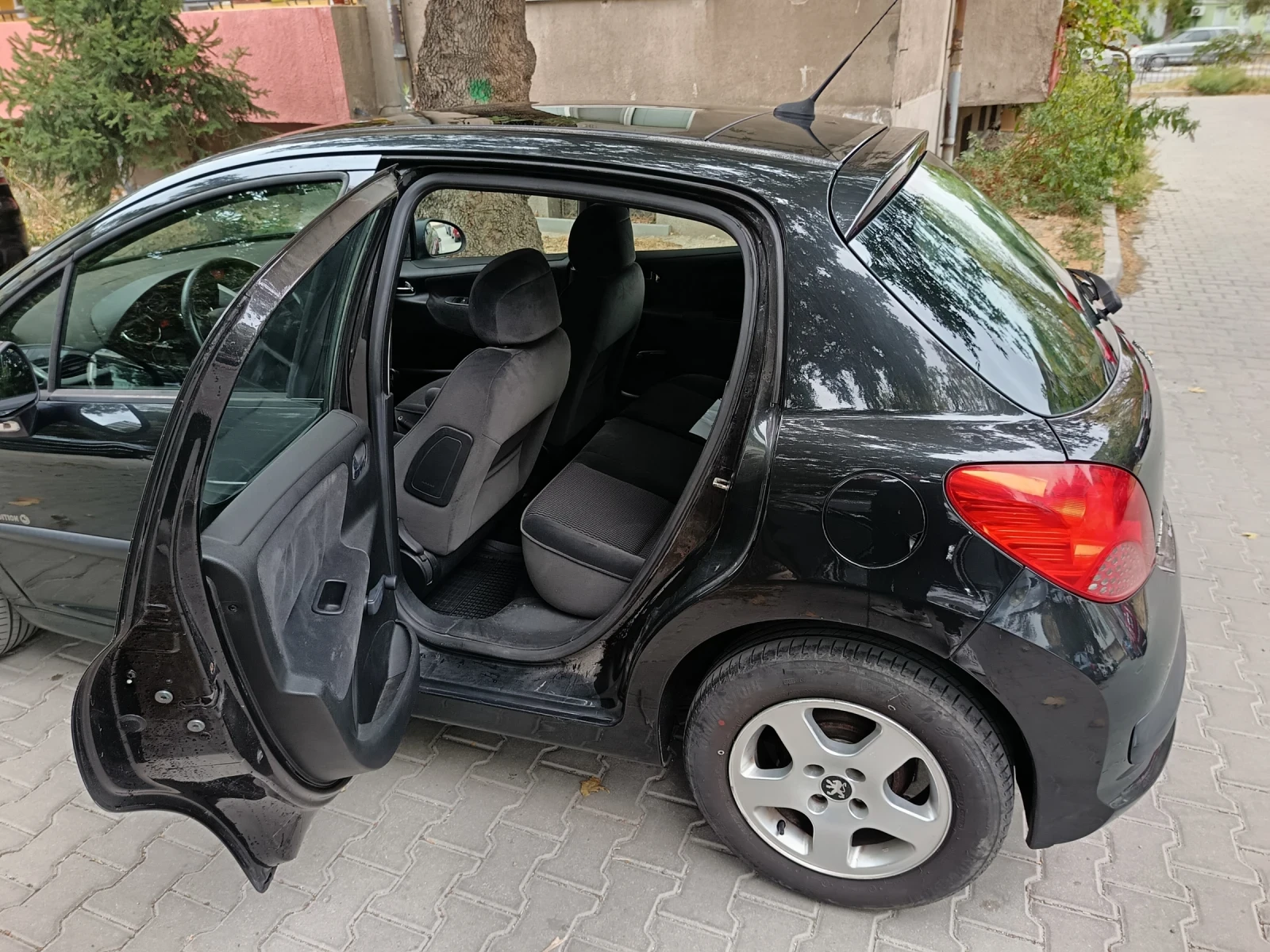 Peugeot 207 1.4i | Mobile.bg   14