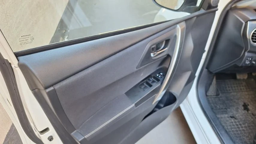 Toyota Auris 1.6 avtomatik | Mobile.bg   13