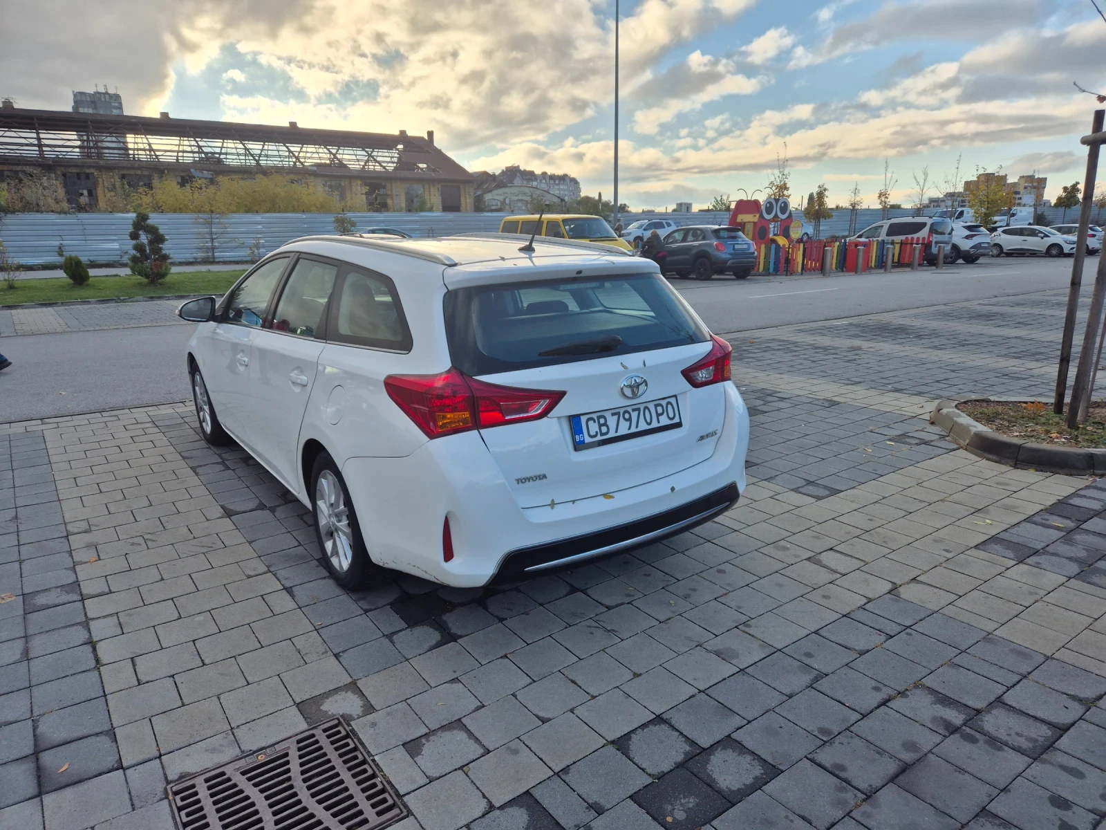 Toyota Auris 1.6 avtomatik - изображение 3