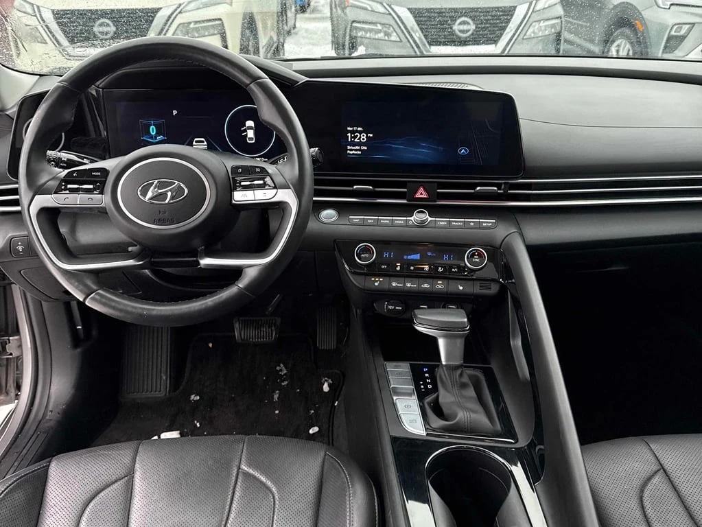 Hyundai Elantra 2023 Luxury * CARFAX * БЕЗ ПЪРВОНАЧАЛНА ВНОСКА - изображение 9