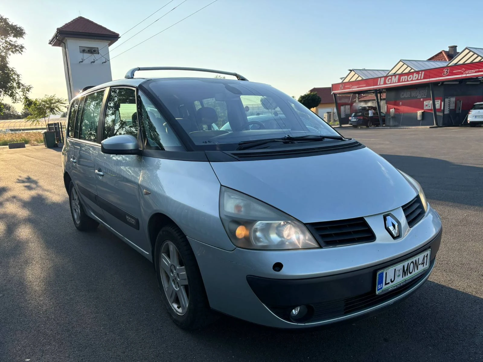 Renault Espace 2.2 DCI - изображение 2